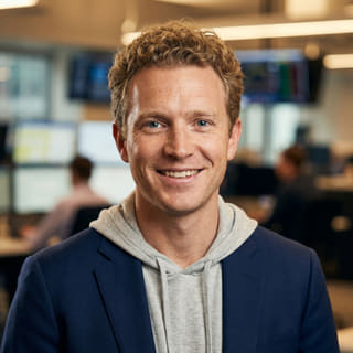 Ryan Brooks, Lead Trading Analyst at Stone Fundvale, profile picture